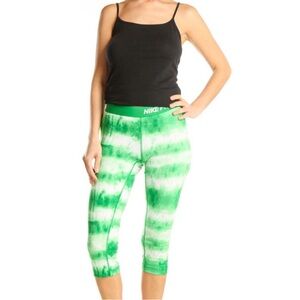 Nike combat dri fit Tye Dye green and white work out capris